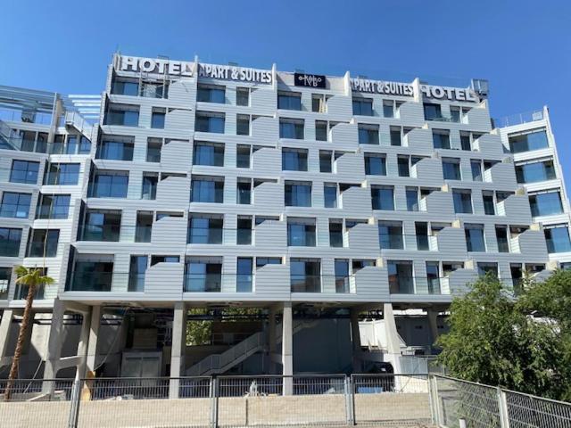 Ekilibrio Hotel & Apart-Suites Madrid Exterior photo